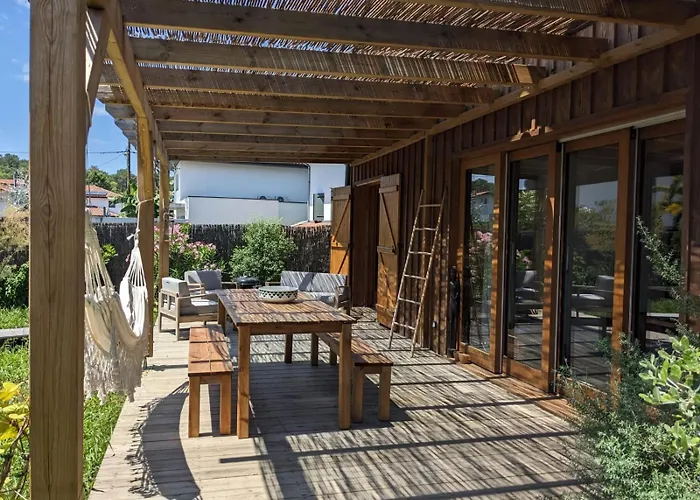 Avec Jardin, Terrasse Couverte, Et Bain Nordique - 8 Personnes * Anglet